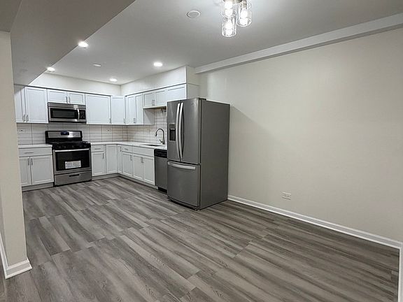 4th image of 635 Limerick Ln APT 1A