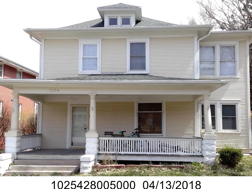 1224 S 22nd St