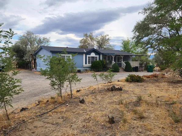 3595 E 5th St, Silver Springs, NV 89429