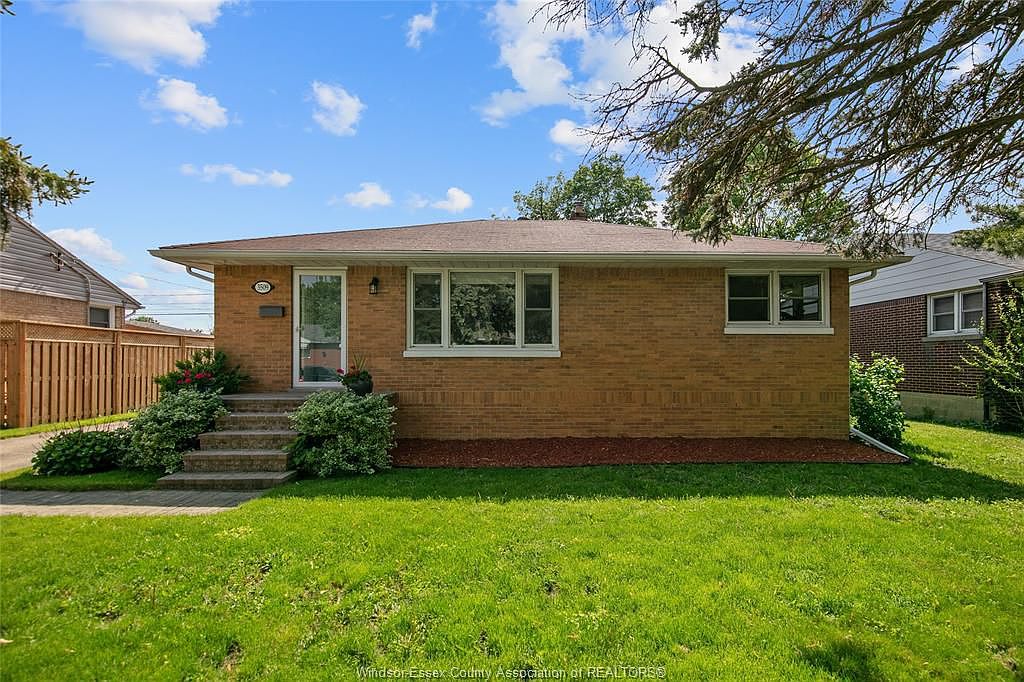 3509 McKay Ave, Windsor, ON N9E 2S1 | Zillow