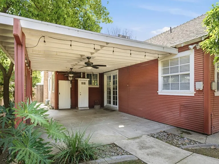 3030 San Emidio St — Photo 3