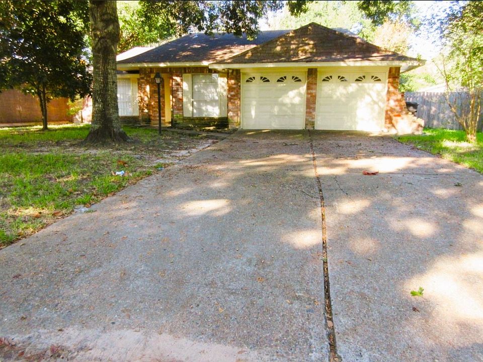1st image of 9811 Hannon Dr