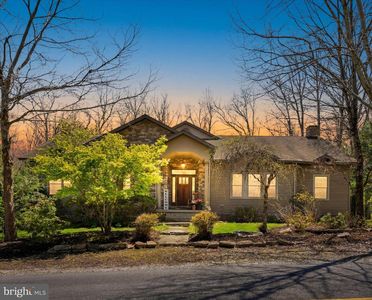 220 Lake Dr, Nesquehoning, PA, 18240