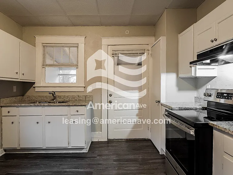 438476_010_wm_-_kitchen_13469749.jpg