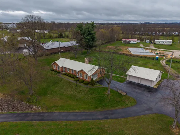 4683 Camargo Rd, Mount Sterling, KY 40353