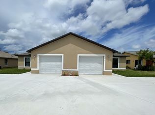 533 SE 6th Pl, Cape Coral, FL 33990