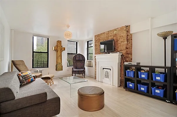 Sold by Citi Habitats | media 1