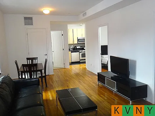 Rented by KVNY Soho | media 69