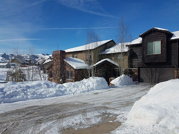 2nd image of 6169 Snowview Dr
