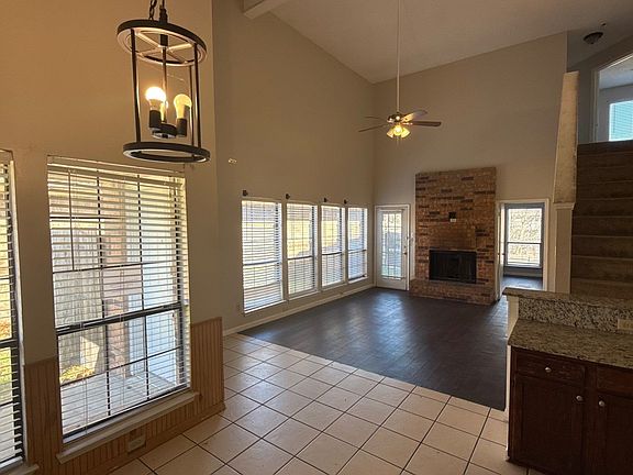 5th image of 4420 Flamingo Way