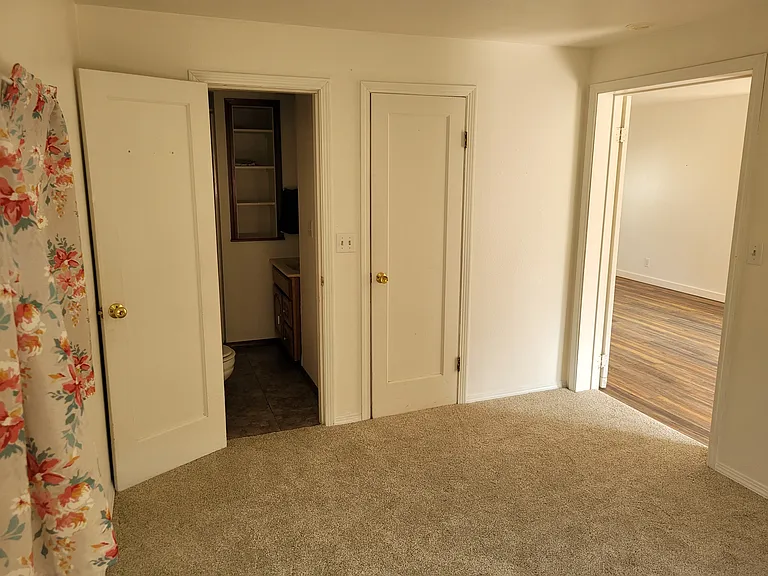 315 S Dunham Ave #B — Photo 13