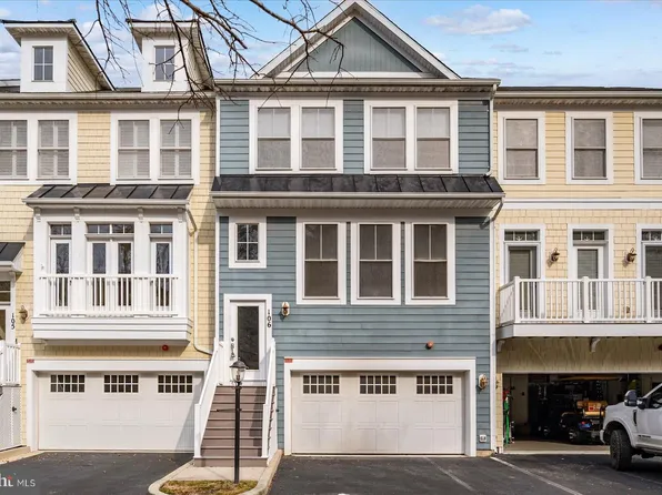 11100 Crusader Ln Unit 106, Berlin, MD 21811