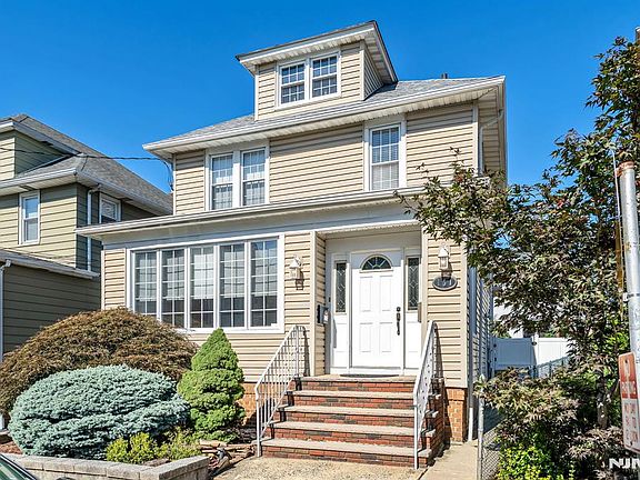 2nd image of 151 Summit Avenue