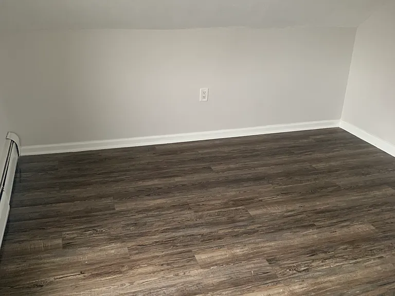233 Pine St #3 — Photo 13