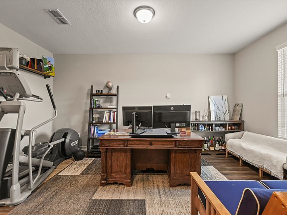 4th image of 2804 Ryder Ln