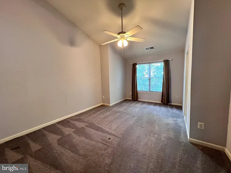 4110 Flower Box Ct — Photo 50