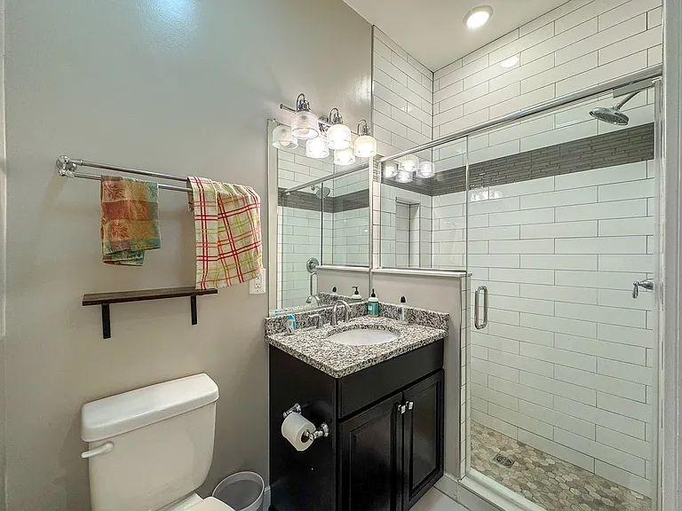 1609 New Jersey Ave NW #A — Photo 25