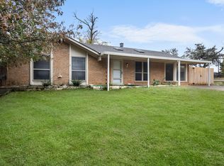2 S Sherwood Dr, Belton, TX 76513