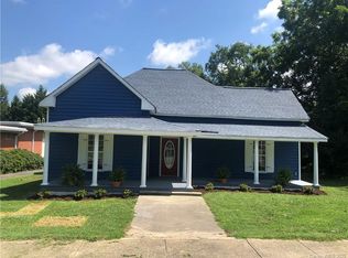 300 Laurel Ave, Grover, NC 28073