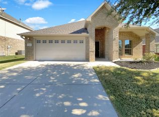 8217 Tierra Del Sol Rd, Arlington, TX 76002