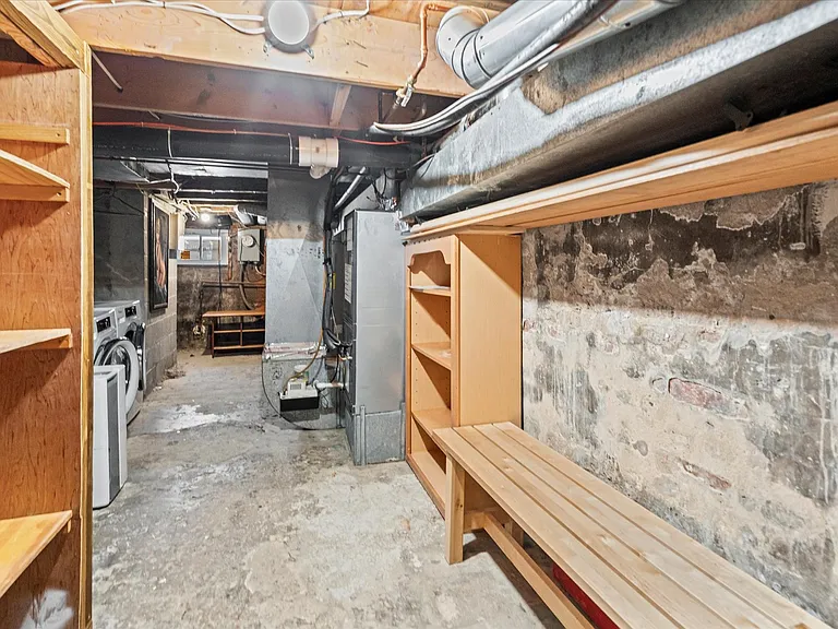900 Harden Ct — Photo 20