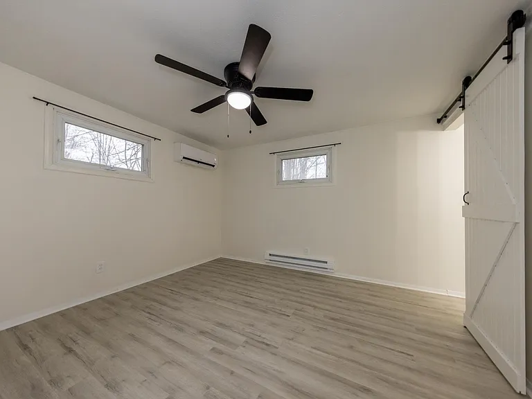8752 S Spring Valley Park Dr — Photo 12