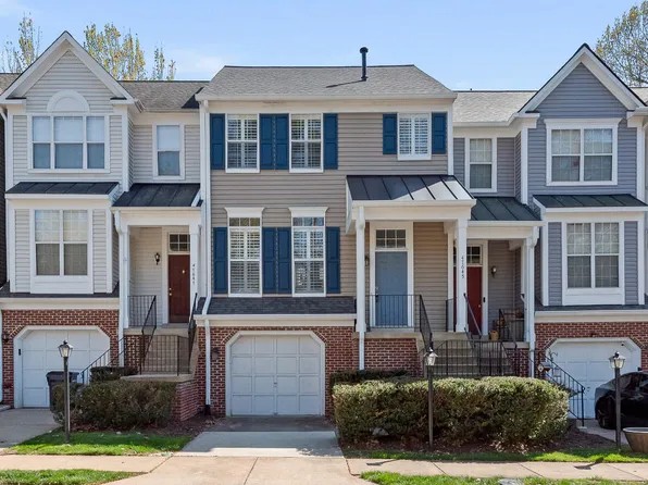 47645 Weatherburn Ter, Sterling, VA 20165