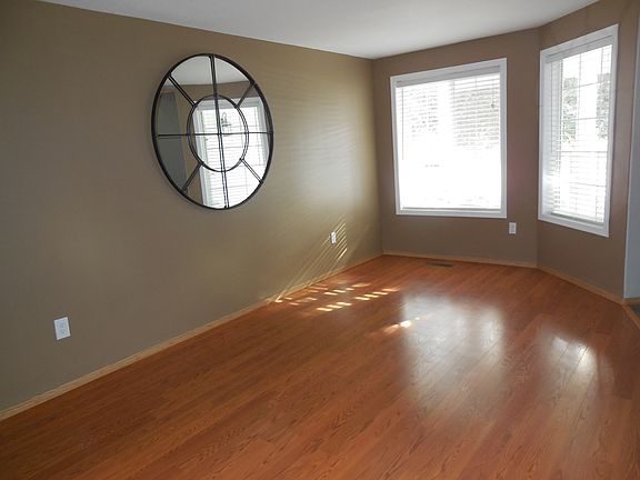 3rd image of 8204 NE 155th Ct