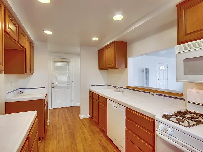 508 S Ola Vis — Photo 13