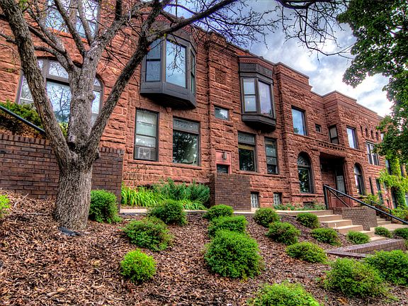 2nd image of 341 Ramsey St APT 4