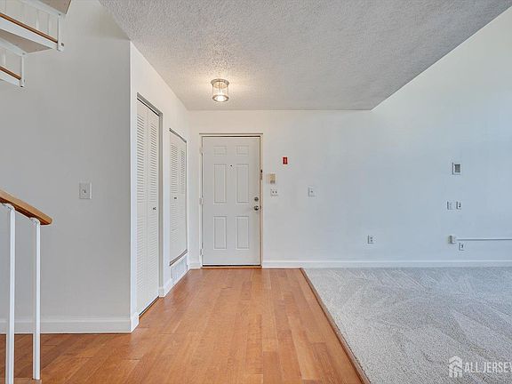 4th image of 734 Edpas Rd