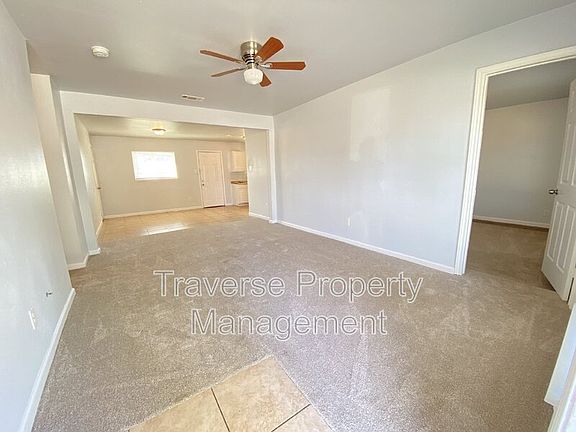 5th image of 317 W Grenoble Dr