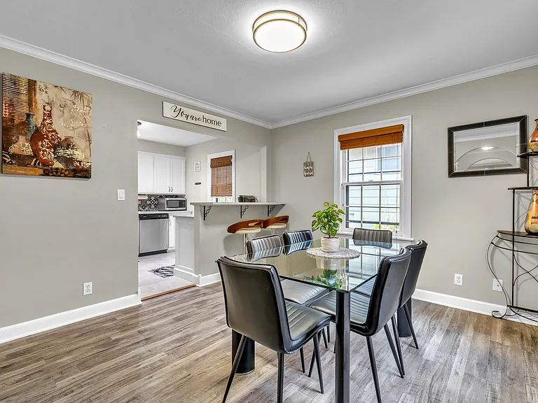 124 Oak Knolls Ave — Photo 6
