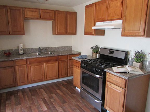 4th image of 2024 Ernest Way