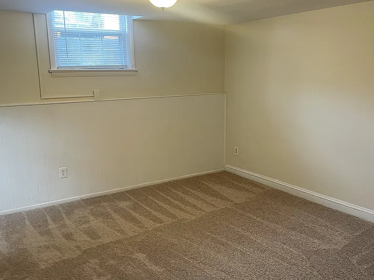 Swansen Apartments — Photo 6
