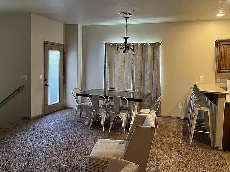 1177 N Northfield Rd #46 — Photo 2