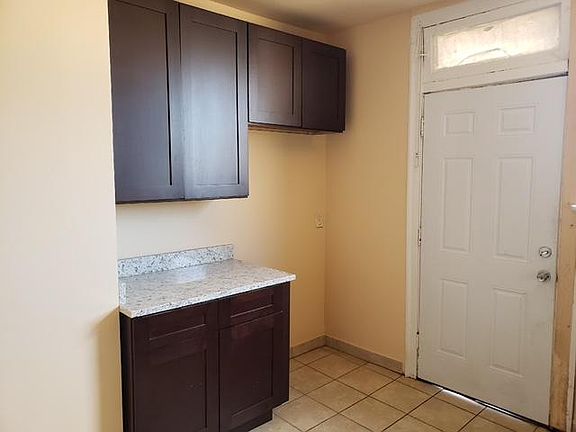4th image of 2752 W 66th St #1