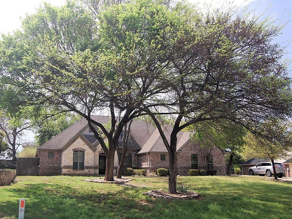 1st image of 120 Heritage Pl