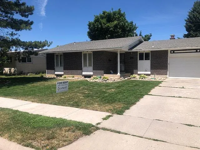 Building Photo - 1575 E 1220 N
