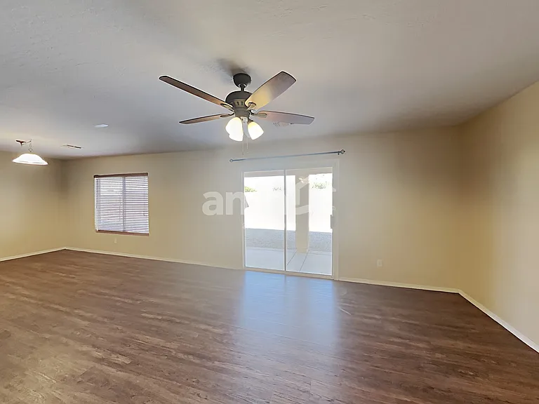 22312 W La Pasada Blvd — Photo 6