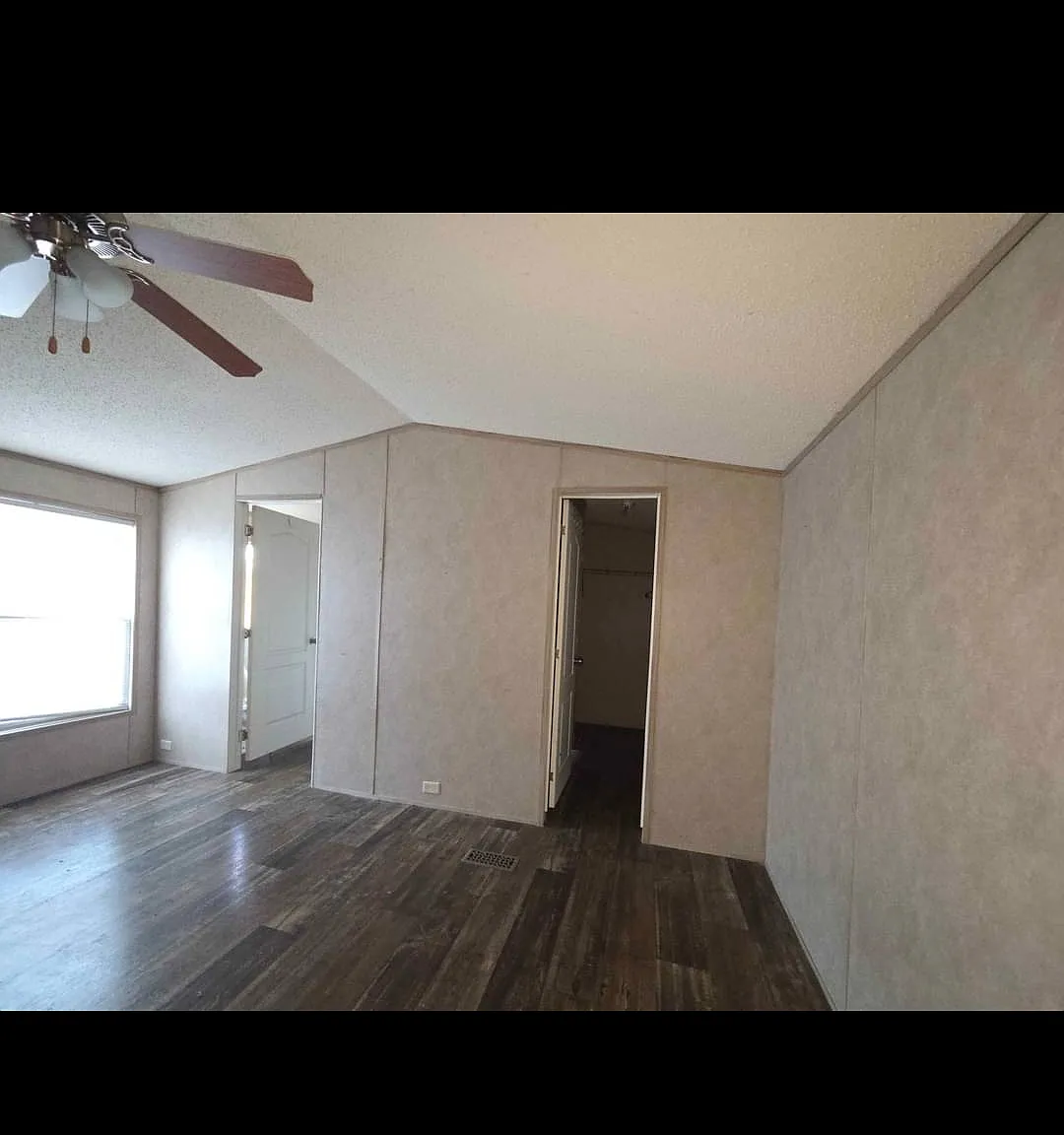 3 bed, $1,600 — Photo 4