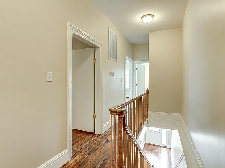14 1/2 W Leigh St — Photo 9