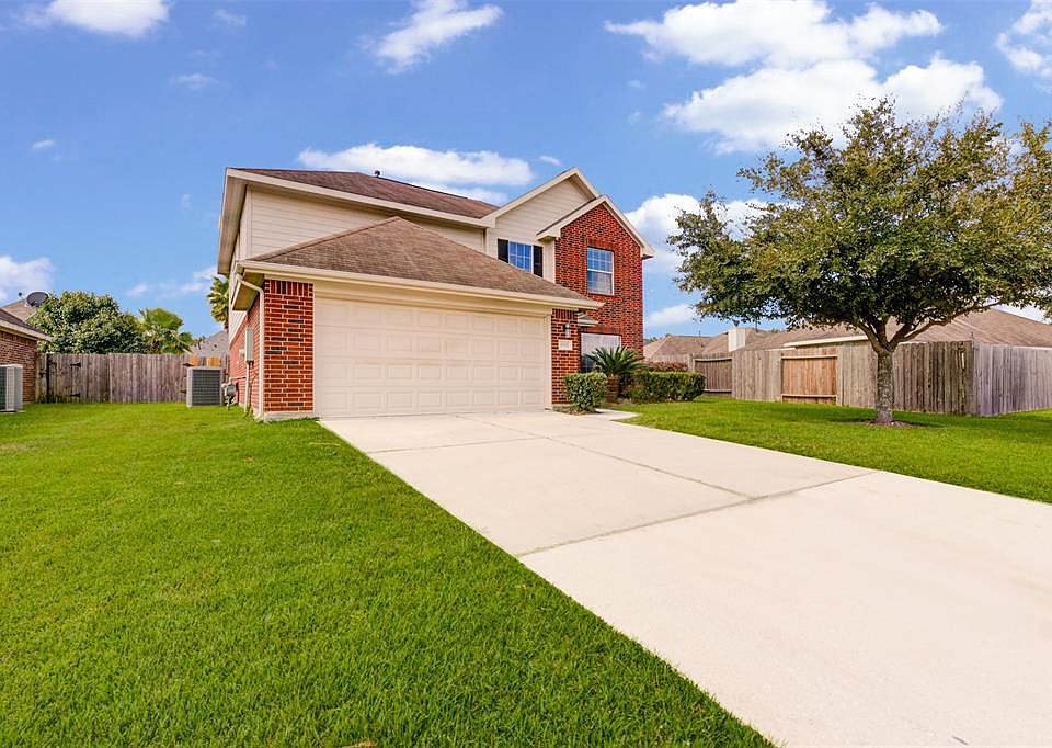 1st image of 6931 Fountain Lilly Dr