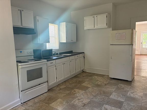 2nd image of 1917 E 25th St