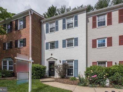 6638 Burlington Pl, Springfield, VA, 22152