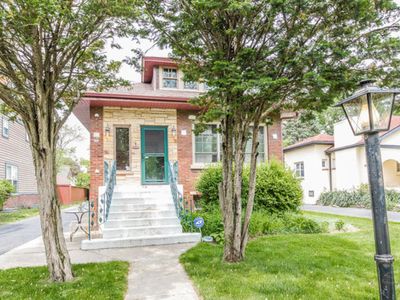 284 Lionel Rd, Riverside, IL, 60546