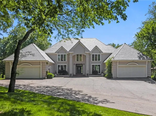 6001 W 131st St, Overland Park, KS 66209