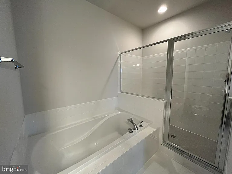 127 Lindy Way — Photo 8