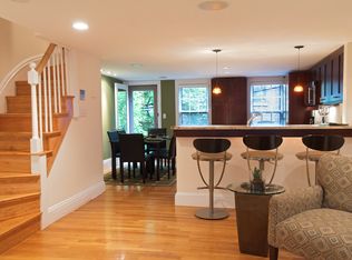 33 Gray St, Boston, MA 02116