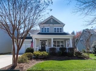 13322 Pierre Reverdy Dr, Davidson, NC 28036